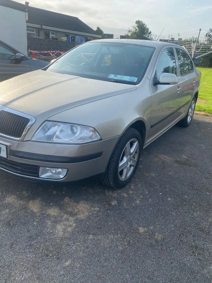2005 Skoda Octavia - Image 2