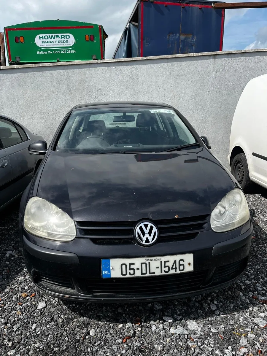 1.9D Volkswagen Golf 2005 - Image 1