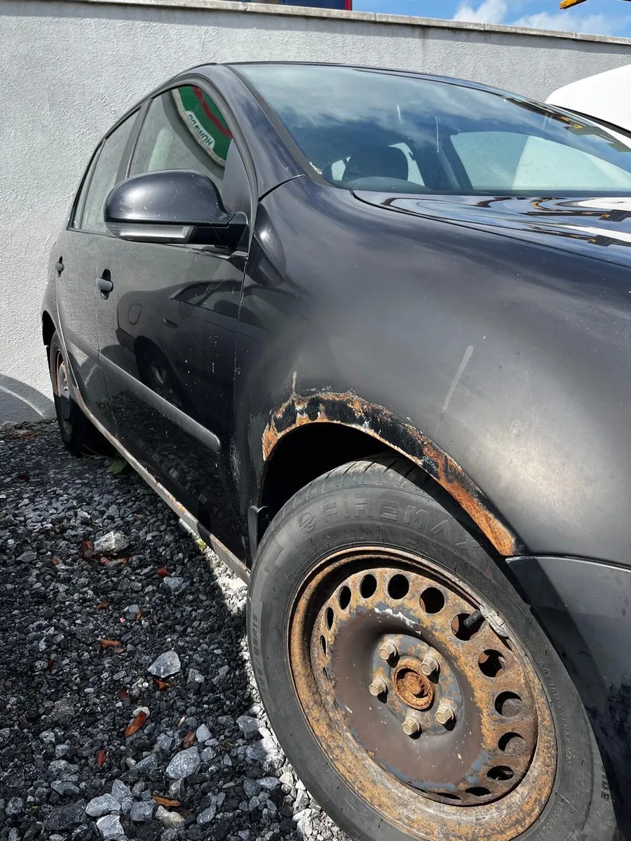1.9D Volkswagen Golf 2005 - Image 4