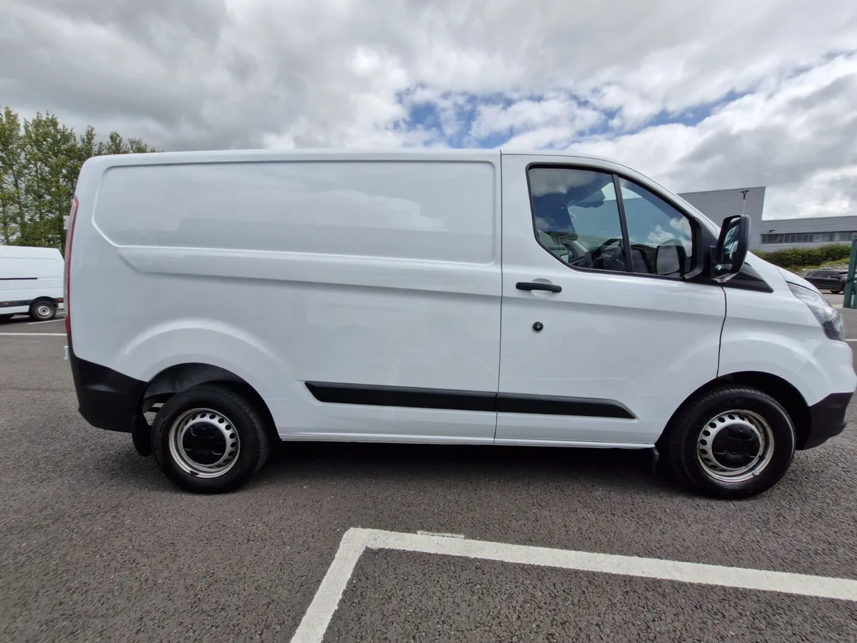Ford Transit Custom 2021 - Image 4