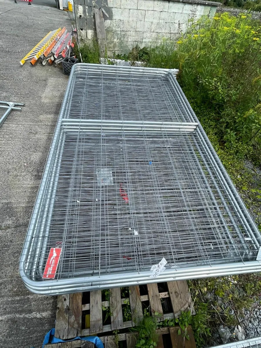 HARRIS FENCING PANELS - Image 3