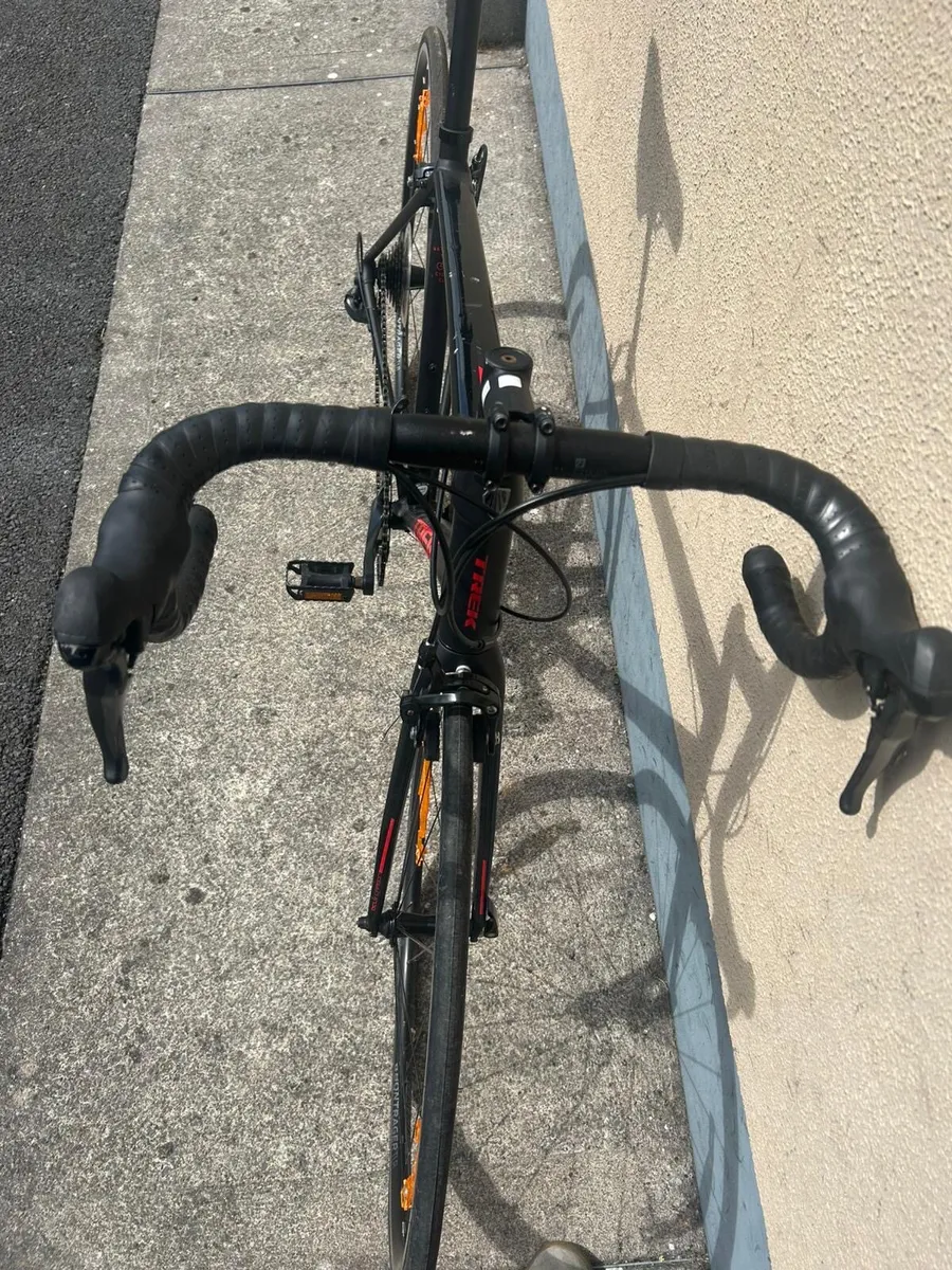 Trek Domane AL Road Bike - Image 3
