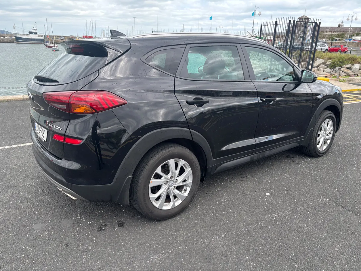 191 Hyundai Tucson ( only 111000 klms)) - Image 3