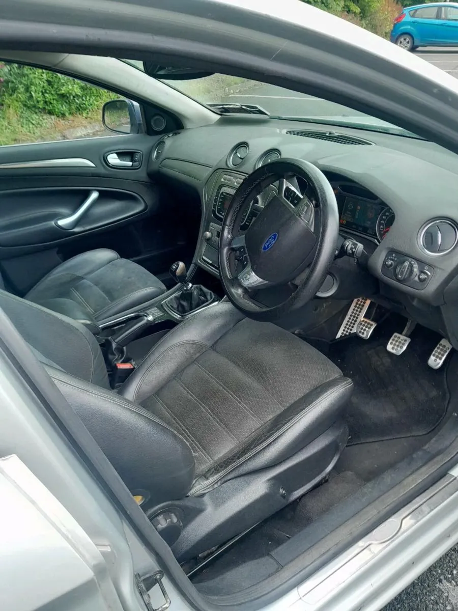 09 titanium x sport with new 14 months nct - Image 4