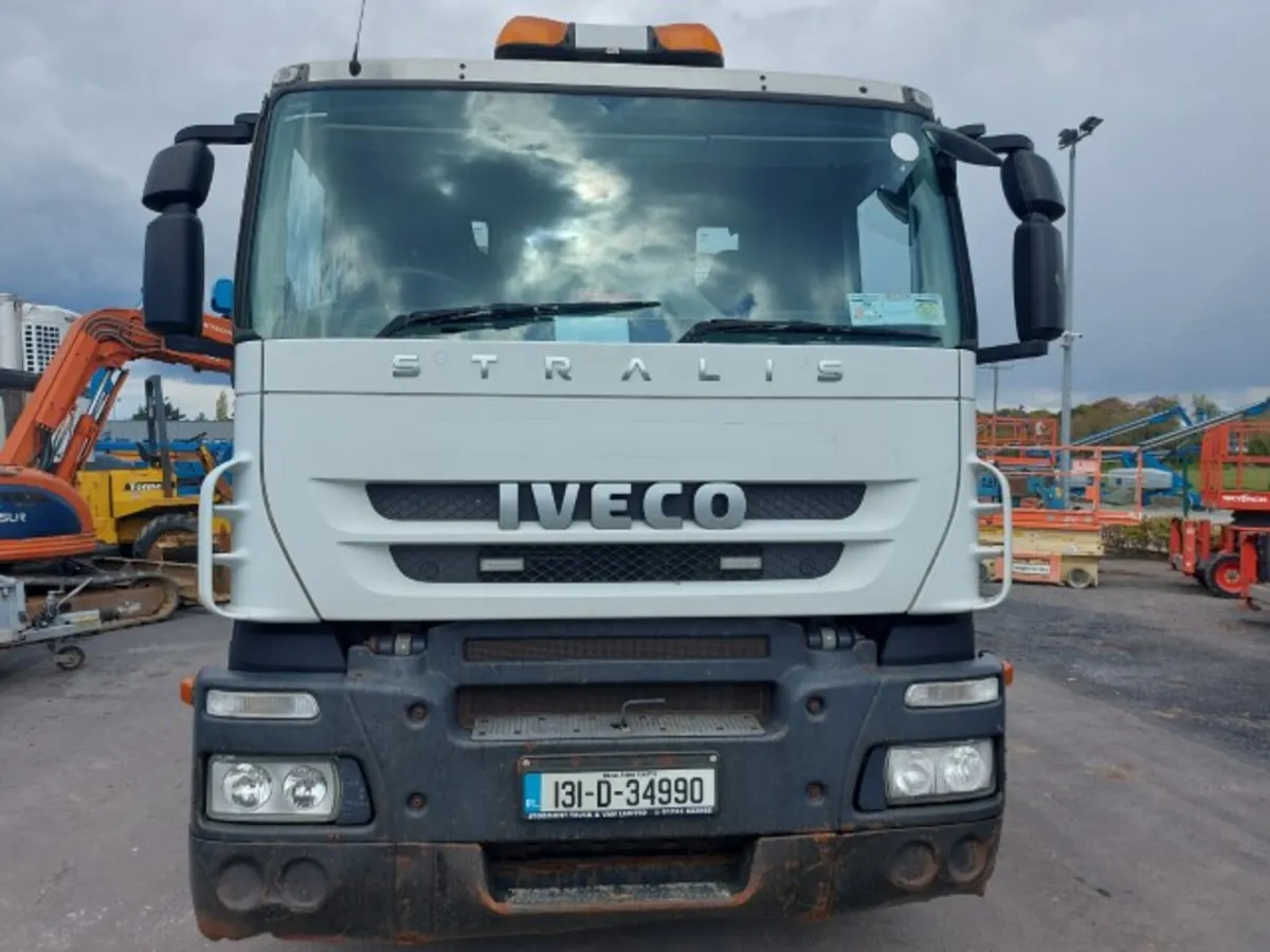 2013 Iveco Stralis Truck For Auction - Image 2