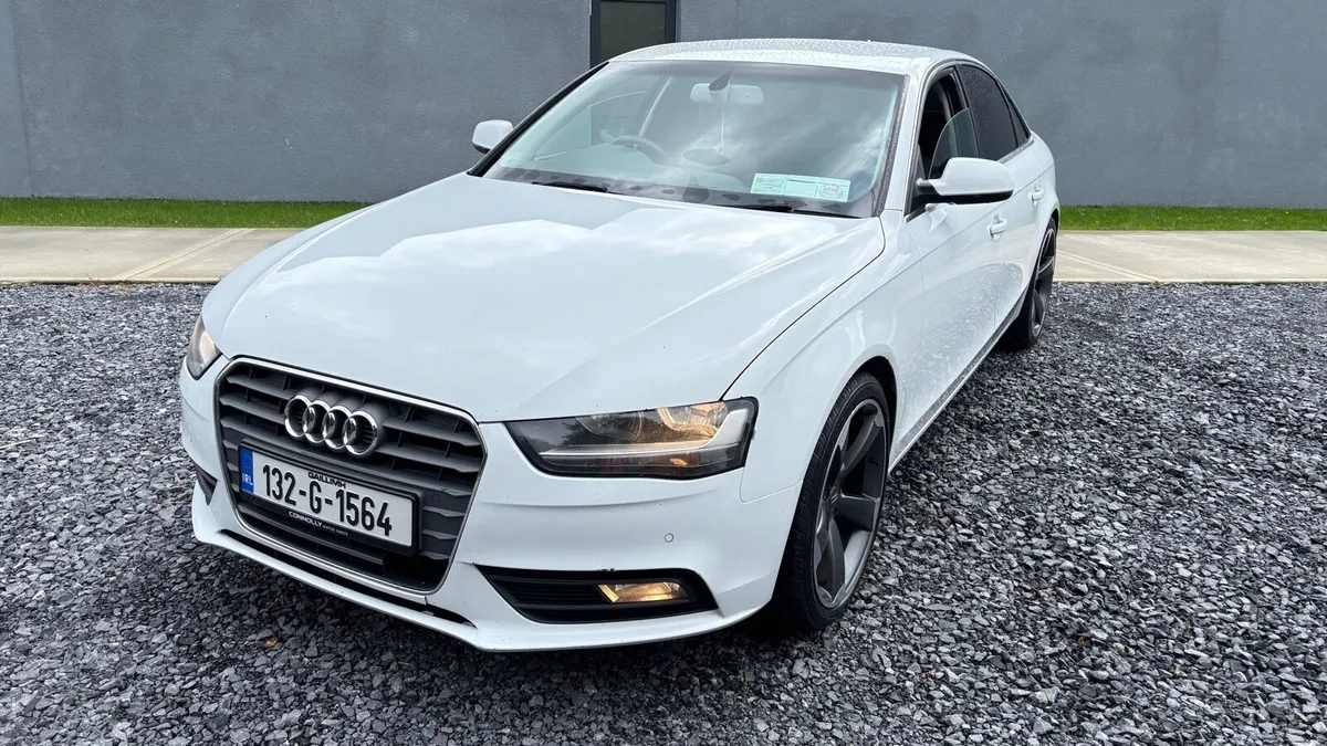 Audi a4 2013 2.0tdi se technic Sat nav - Image 2