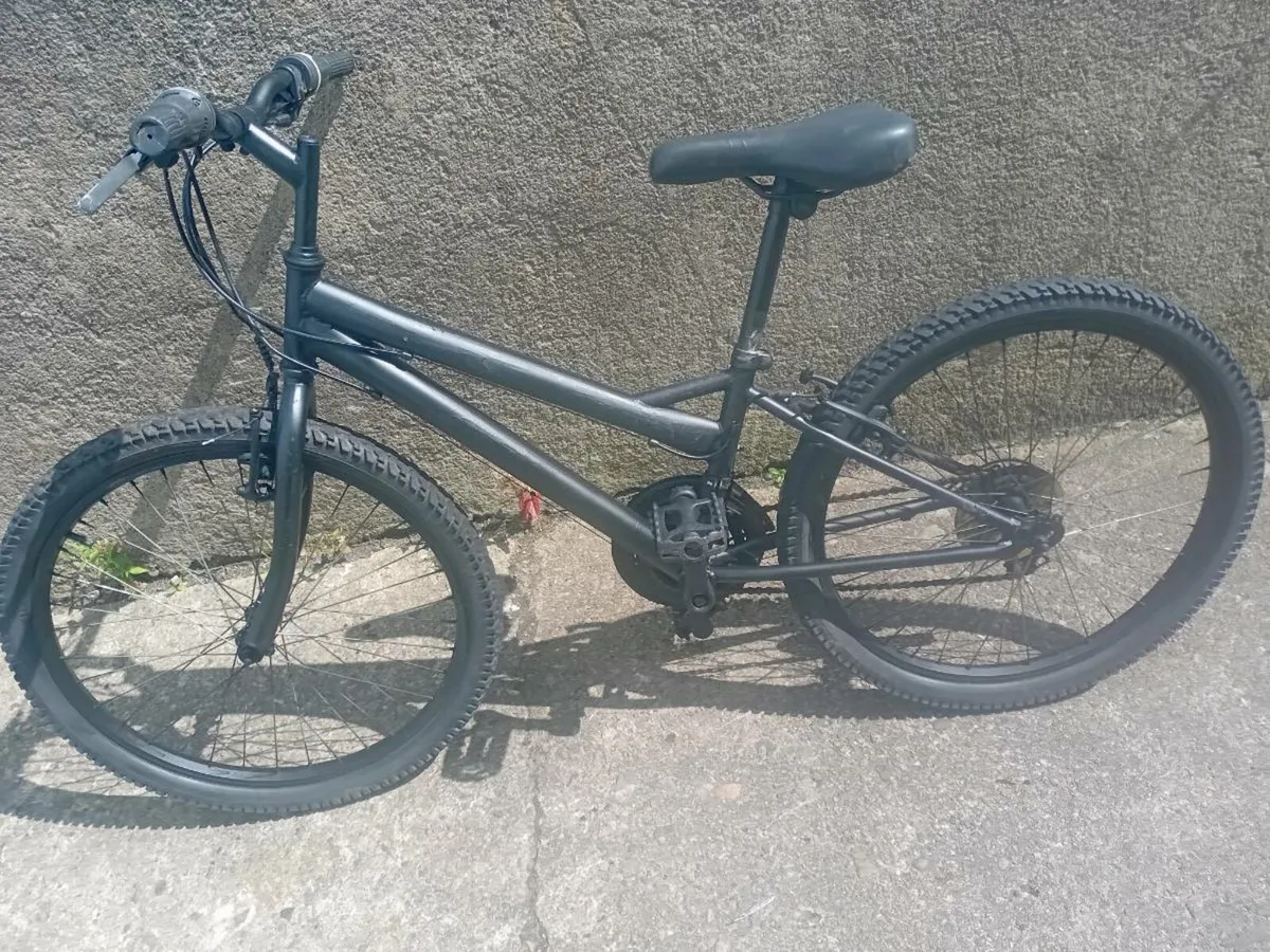 Kids bike - Image 2