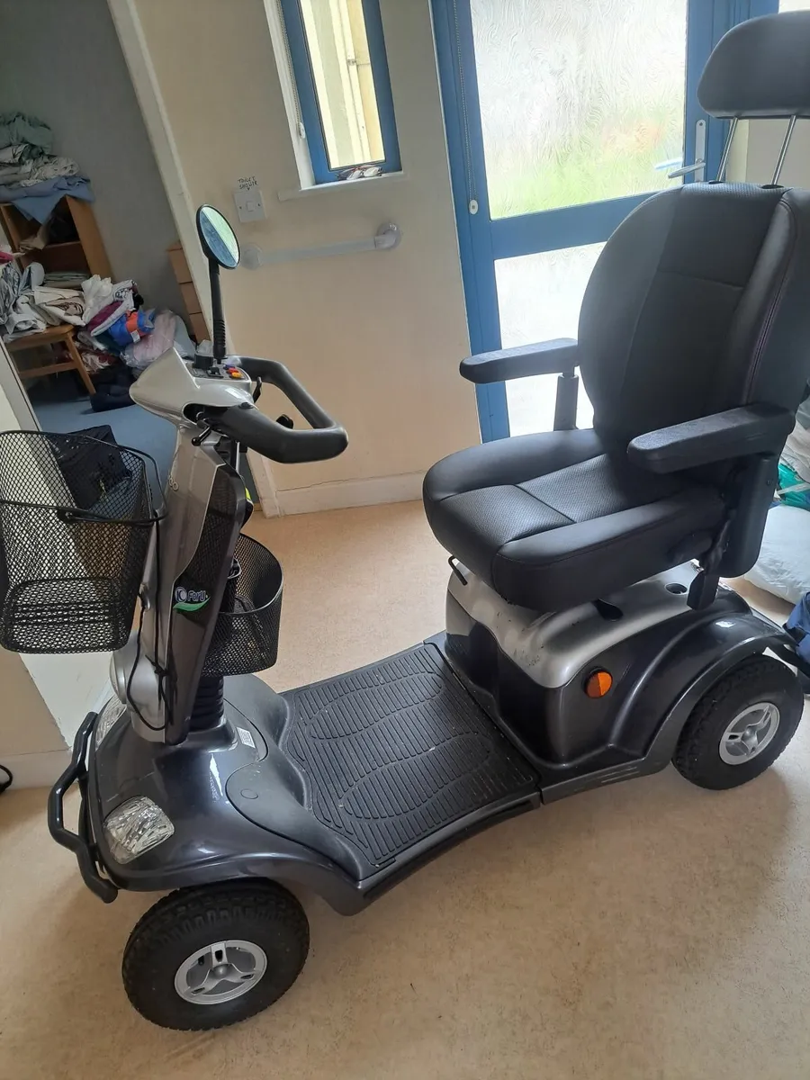 Mobility scooter - Image 2