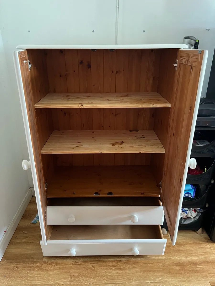 Kitchen Cupboard - Image 3