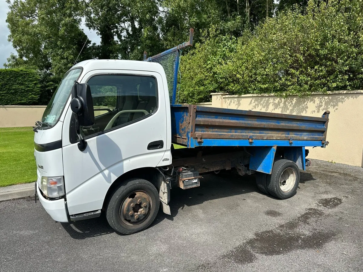 Toyota Dyna Pickup - Image 1