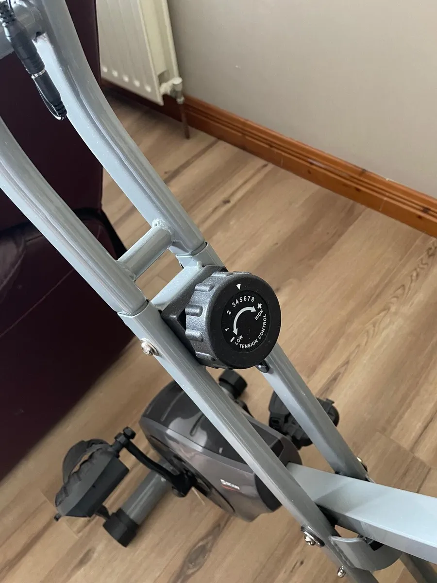 Exercise bike - Image 3