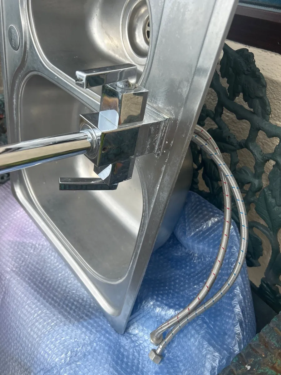 FRANKE sink and a half - Image 4