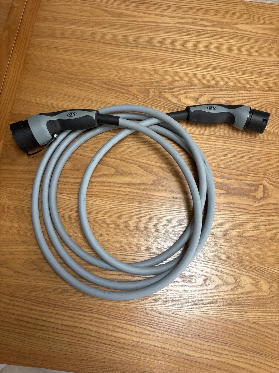 5 metre Type 2 charging lead