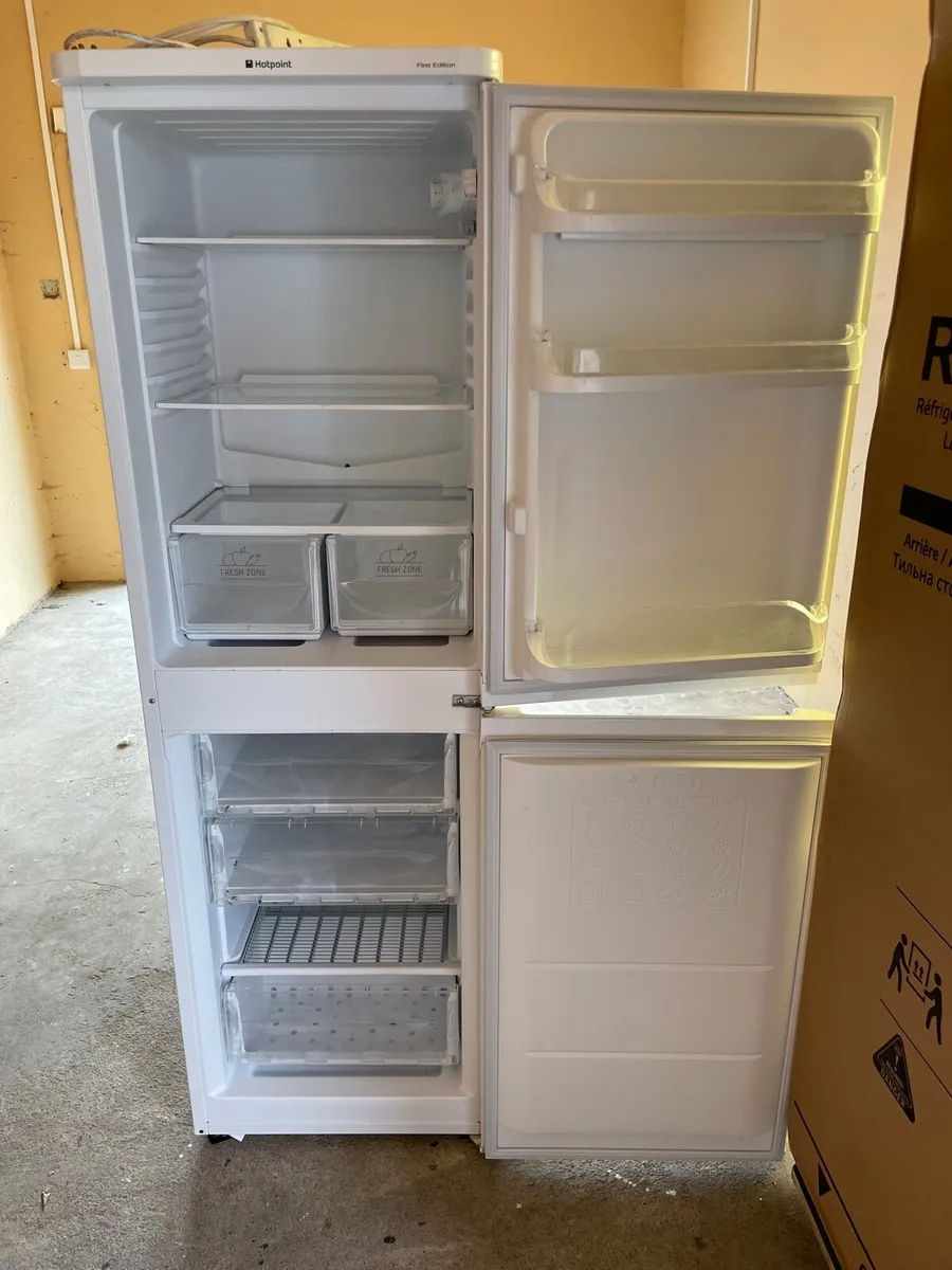 First edition fridge & freezer hotpoint - Image 3