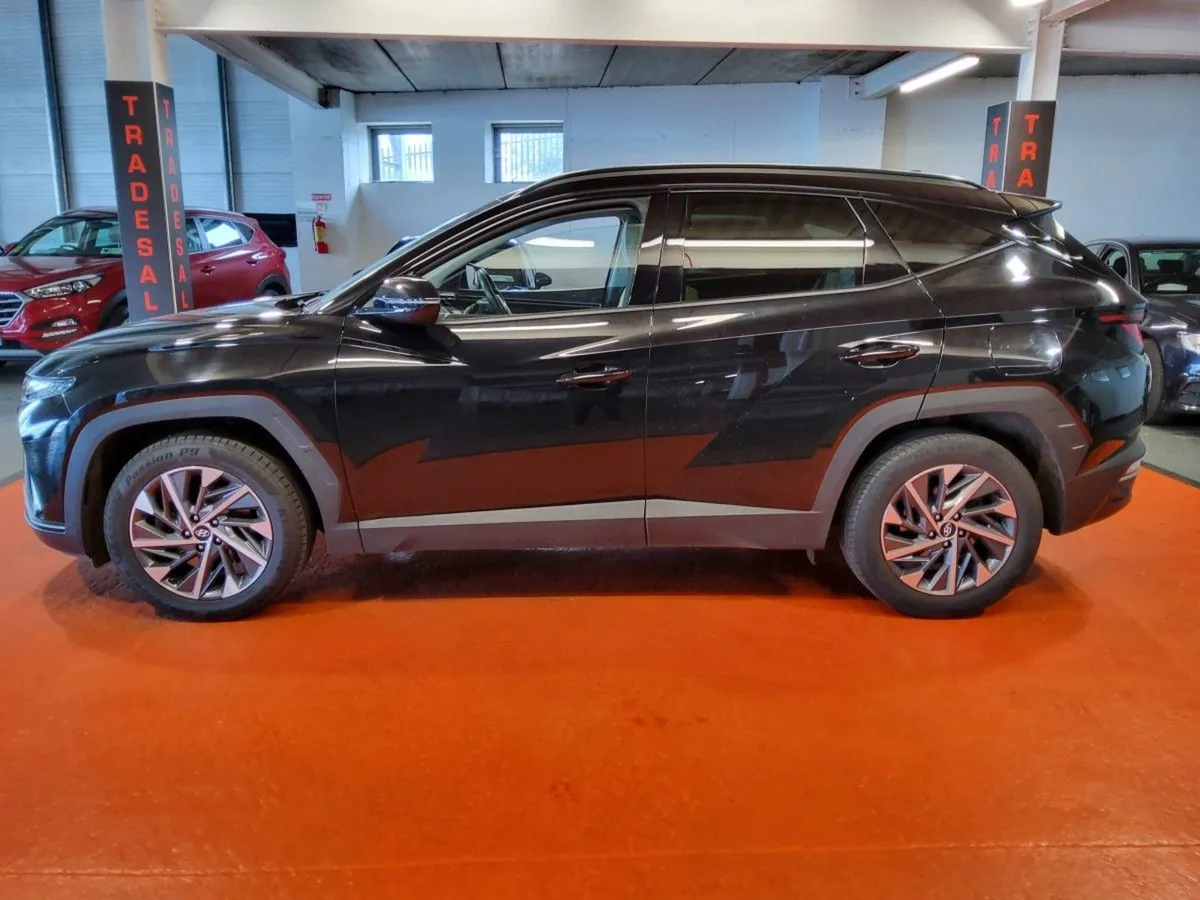 Hyundai Tucson 2WD Executive - Image 3