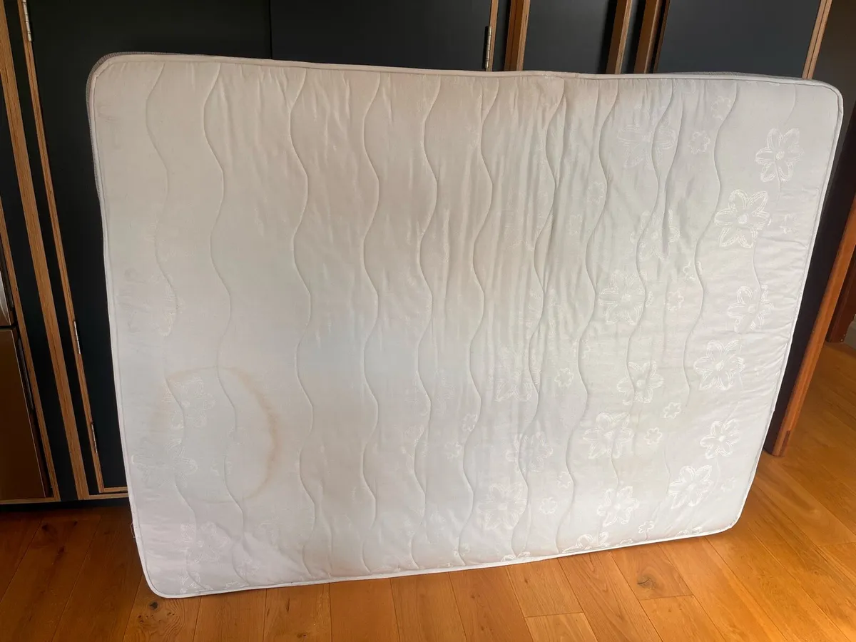 King size mattress - Image 1