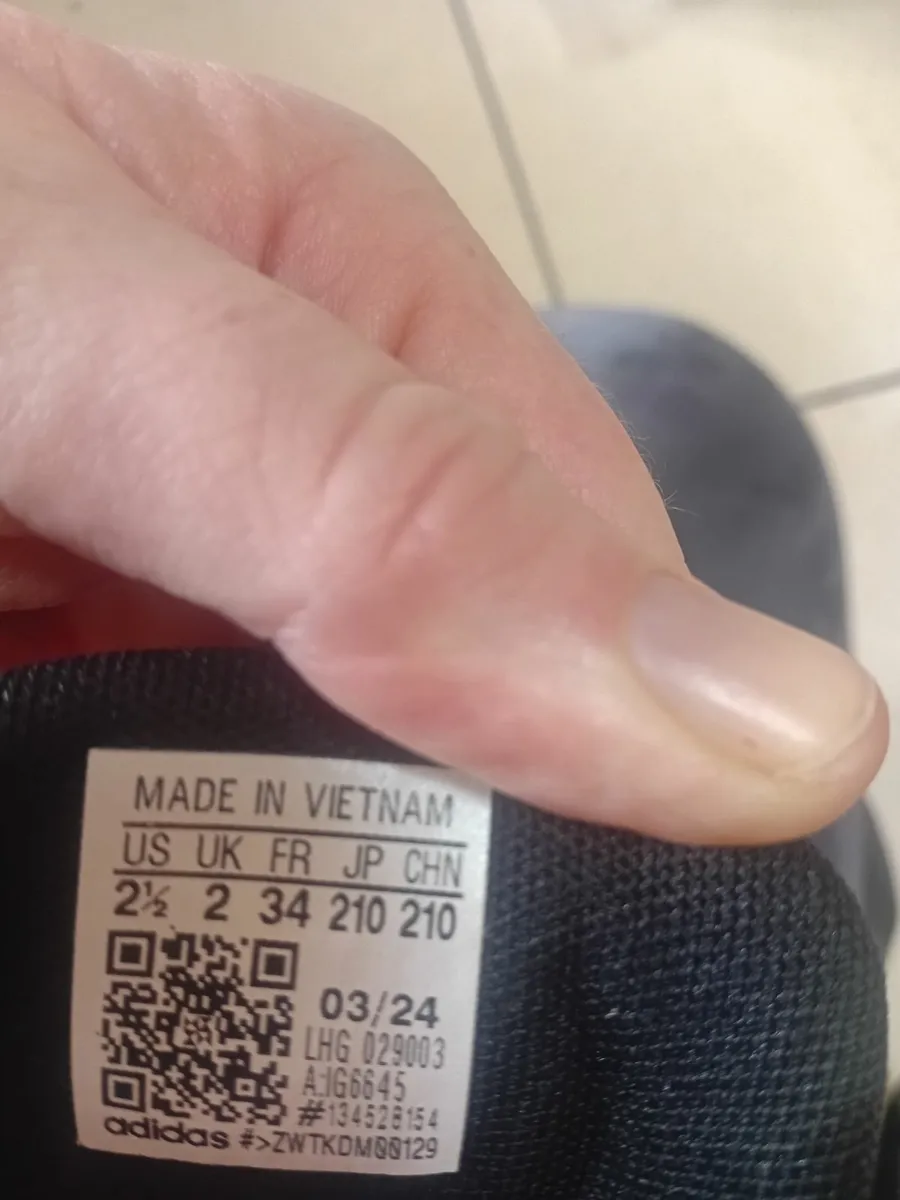 Kids Shoes - Image 4