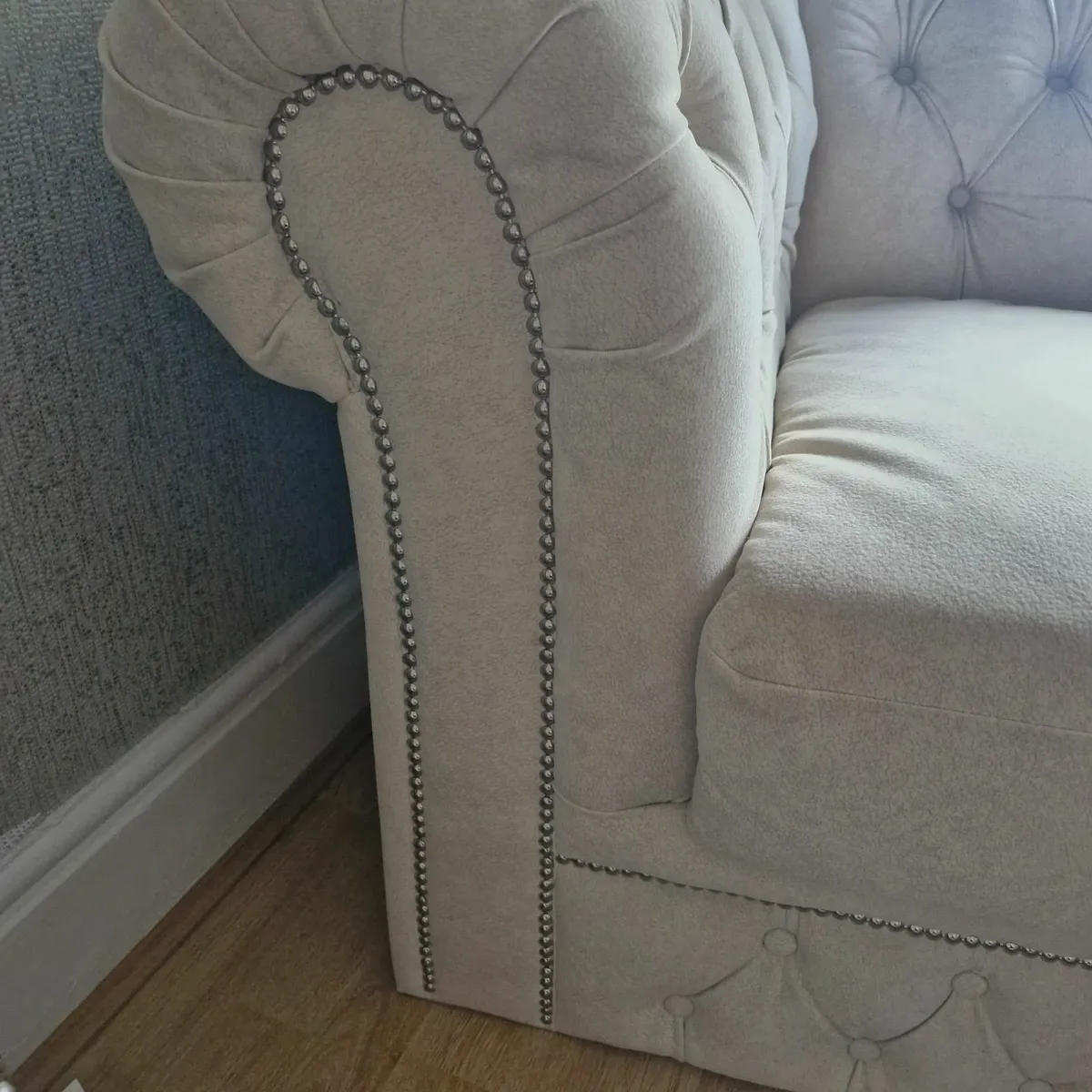 Armchair - Image 1