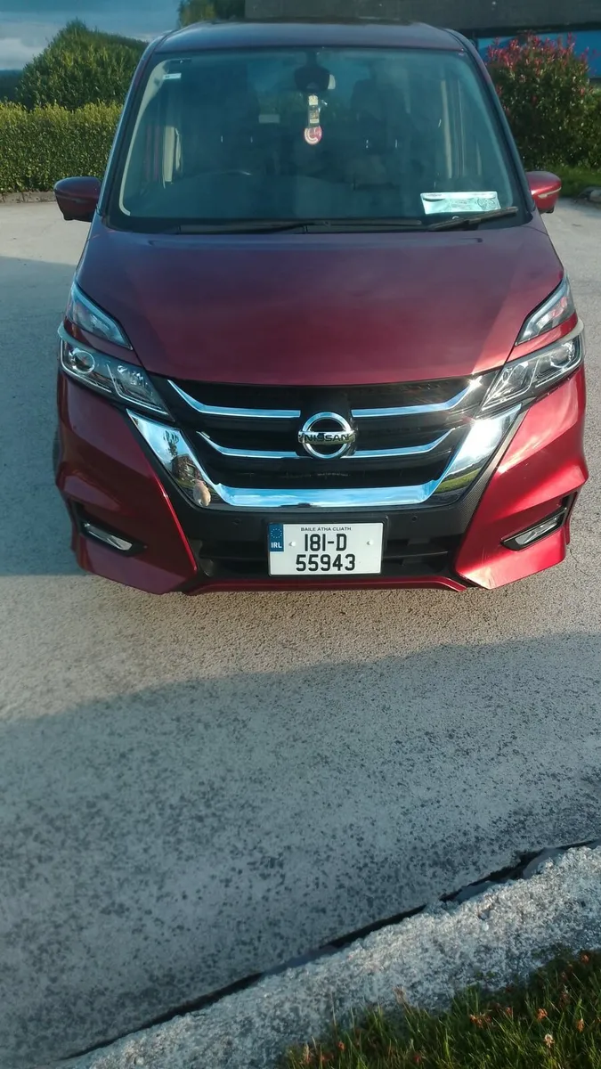 Nissan Serena - Image 3