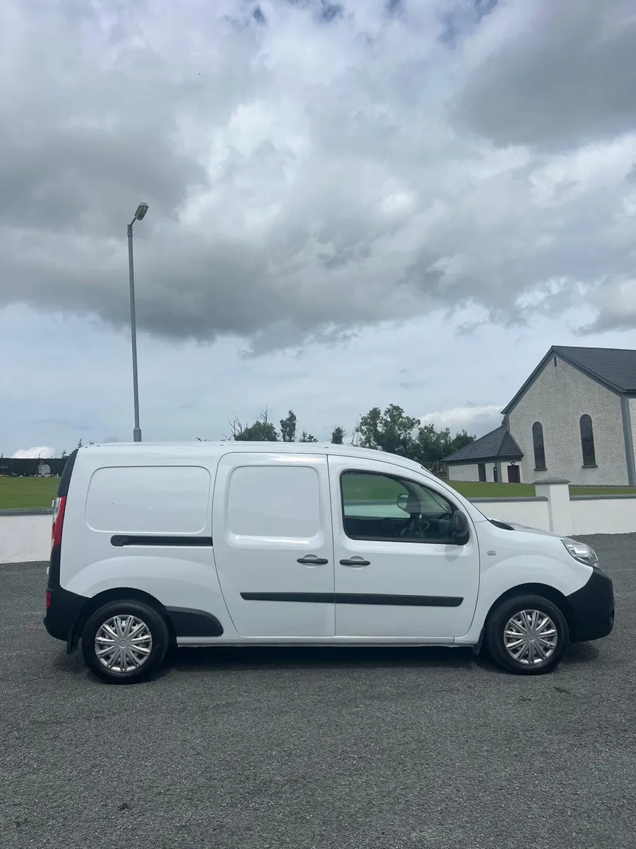 2019 renault kangoo maxi (doe 5/26) - Image 2