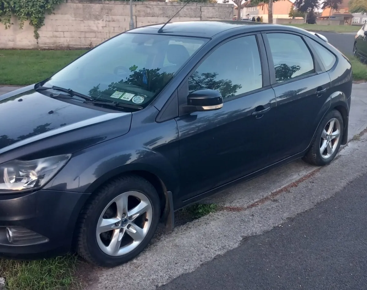 Motor car - Image 1