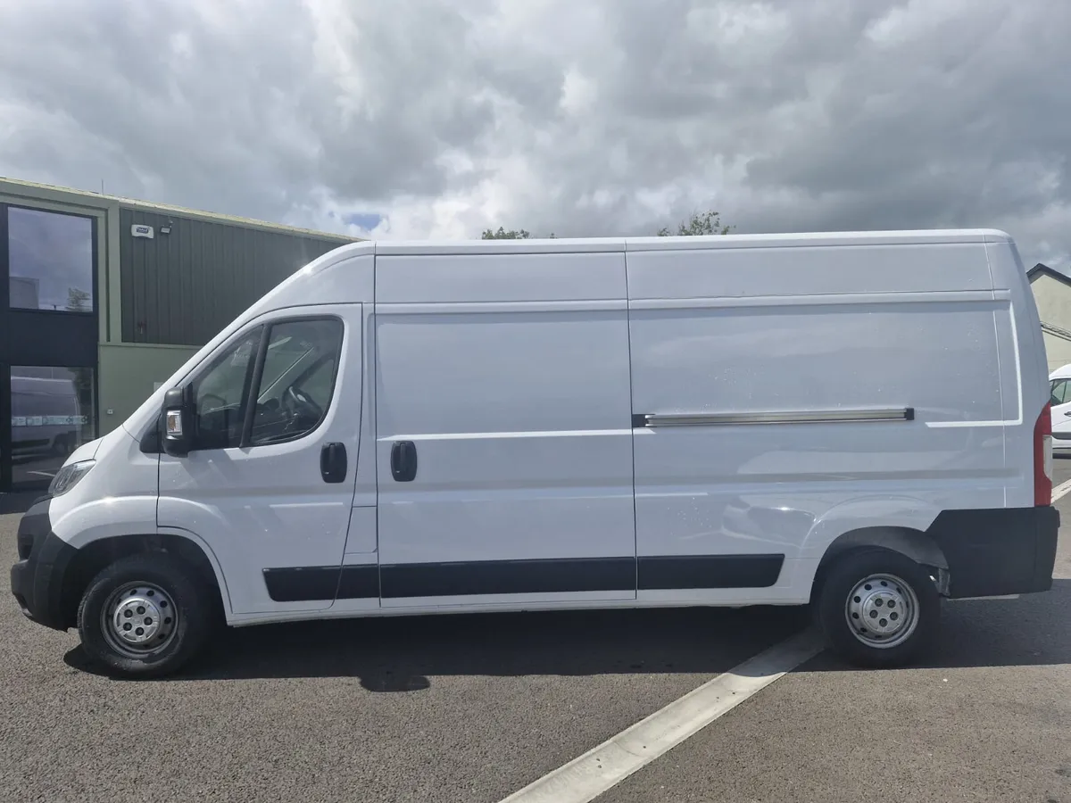 Opel Movano 2022 - Image 4