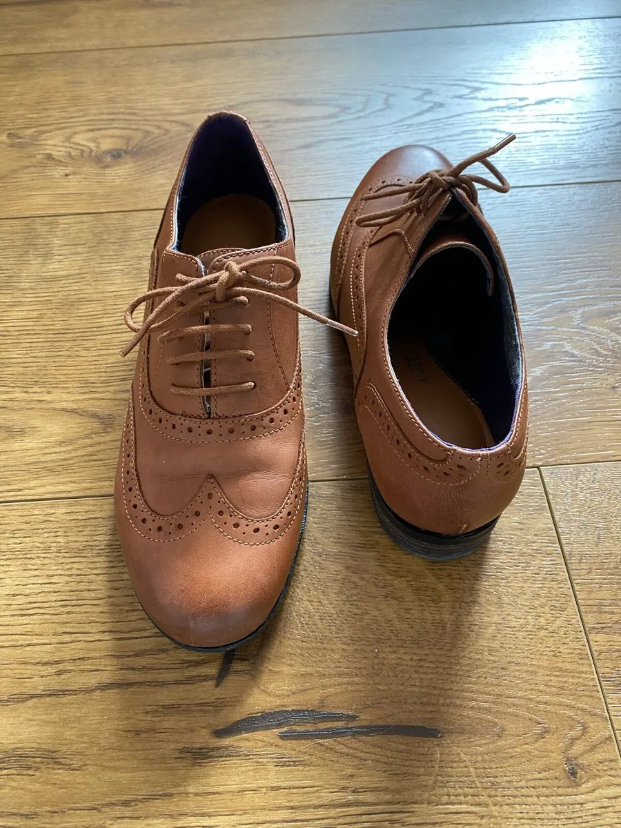 Brown Clarks Hamble Oak Leather Brogues - Image 2