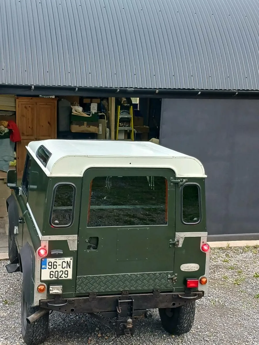 Land Rover - Image 4