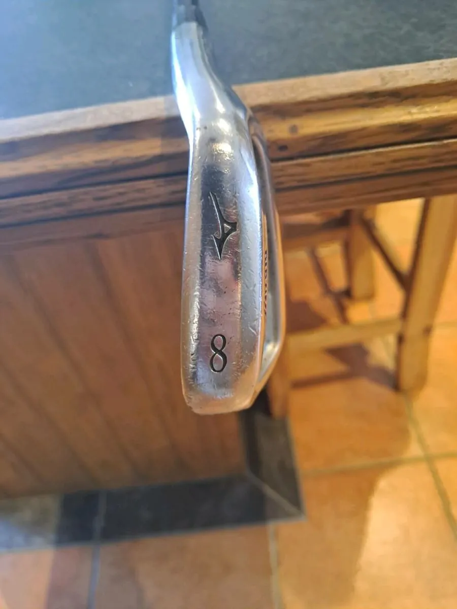 Mizuno MX-25 8 iron - Image 1