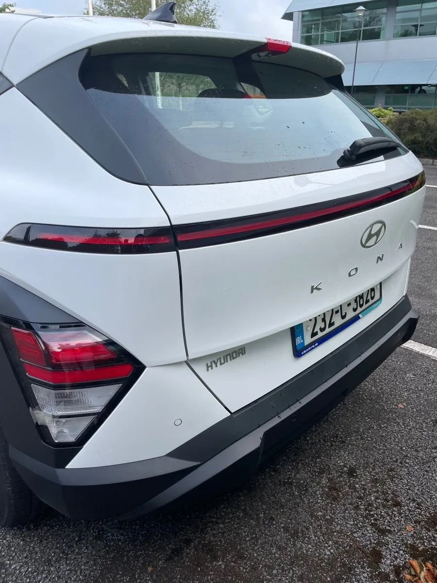 Hyundai KONA 2023 Hybrid - Image 3
