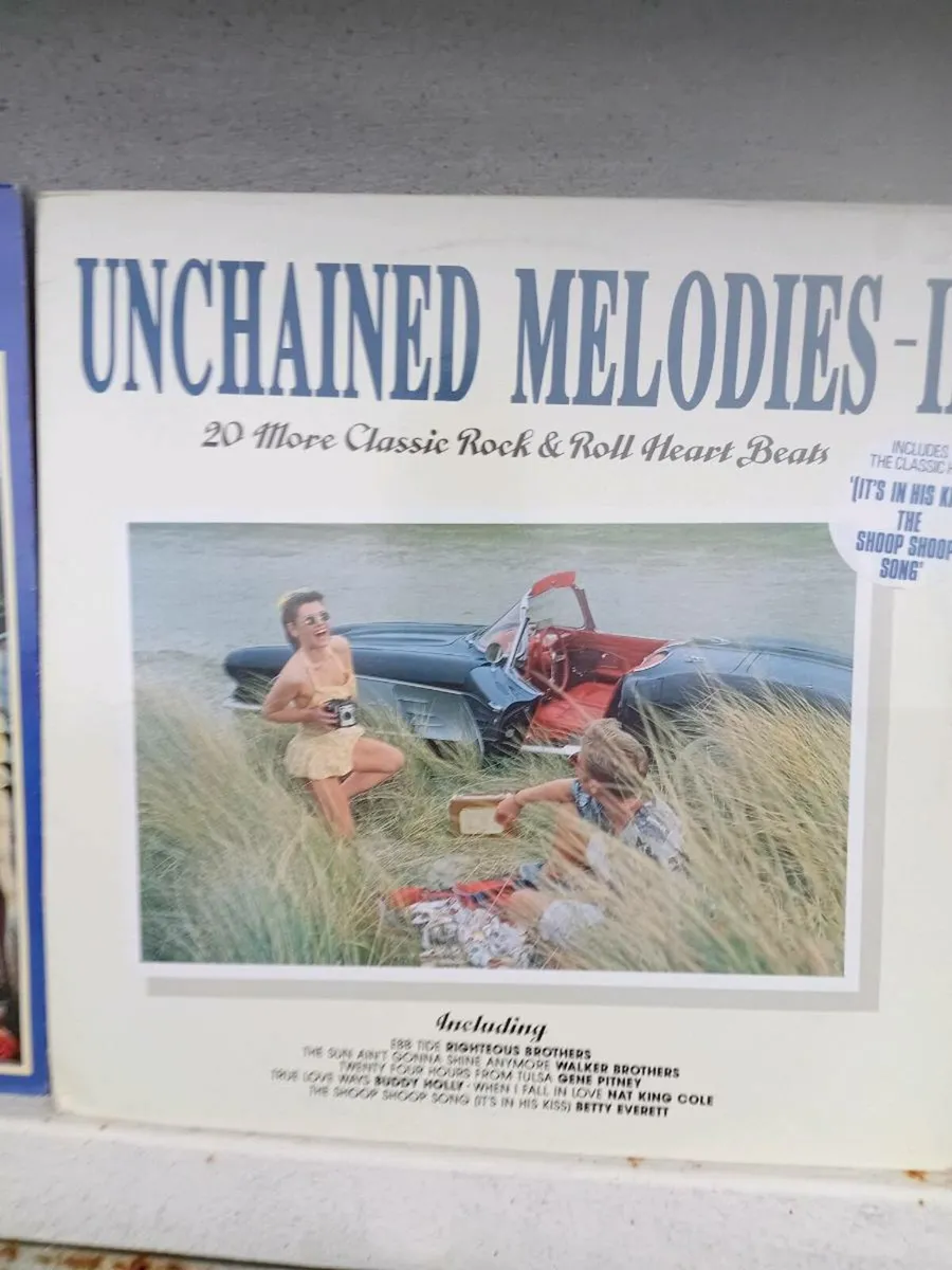 Records - Image 2