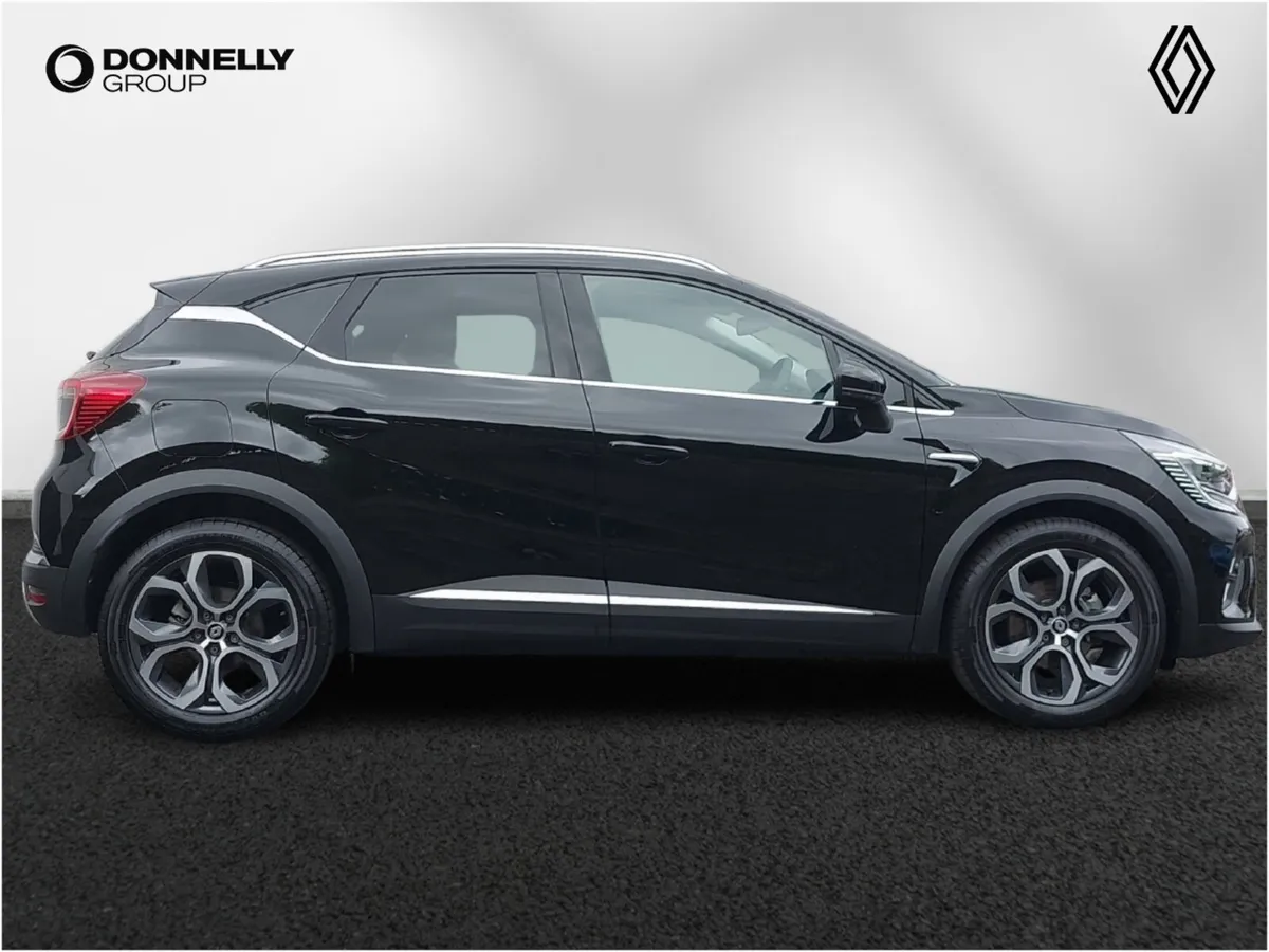 Renault Captur Hatchback Techno - Image 3