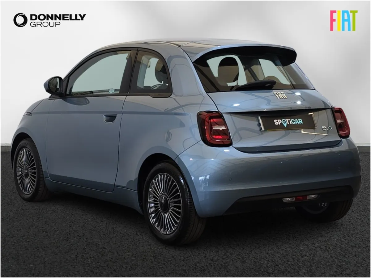 Fiat 500 Electric Hatchback Icon - Image 2