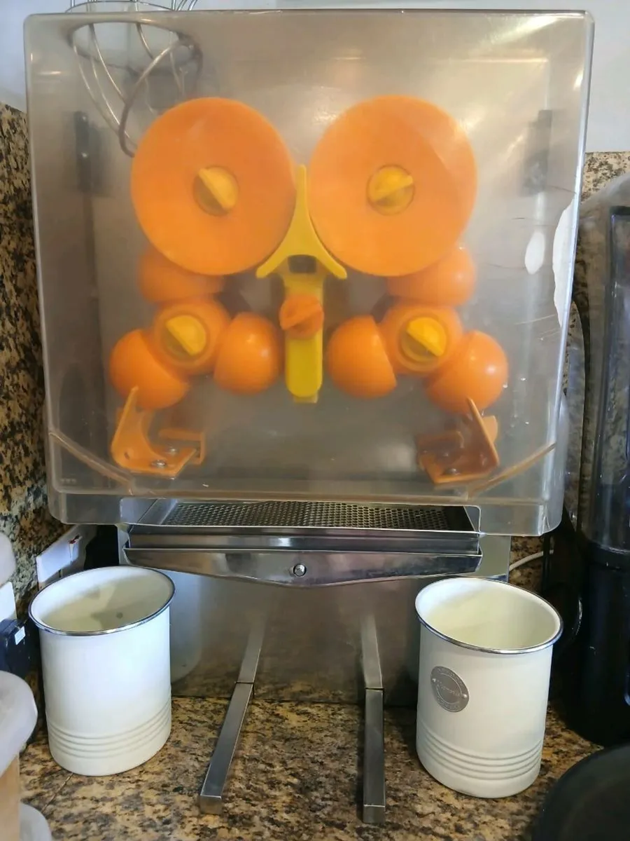 Orange Juice Machine - Image 2