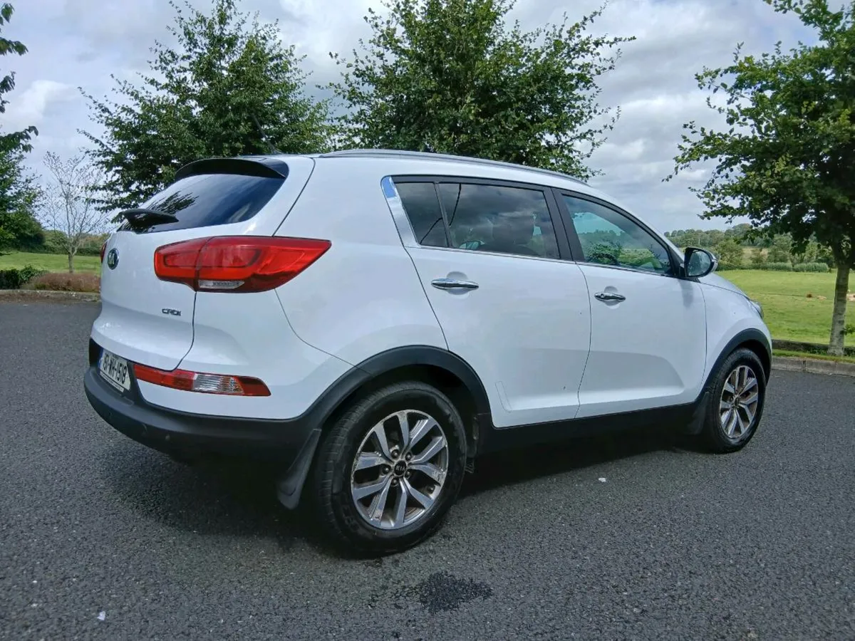 151 KIA Sportage 1.7 EXL, NCT 09/26, TAX 05/26 - Image 3