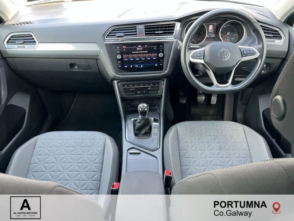 Volkswagen Tiguan 2.0 TDI 122HP Life - Image 2