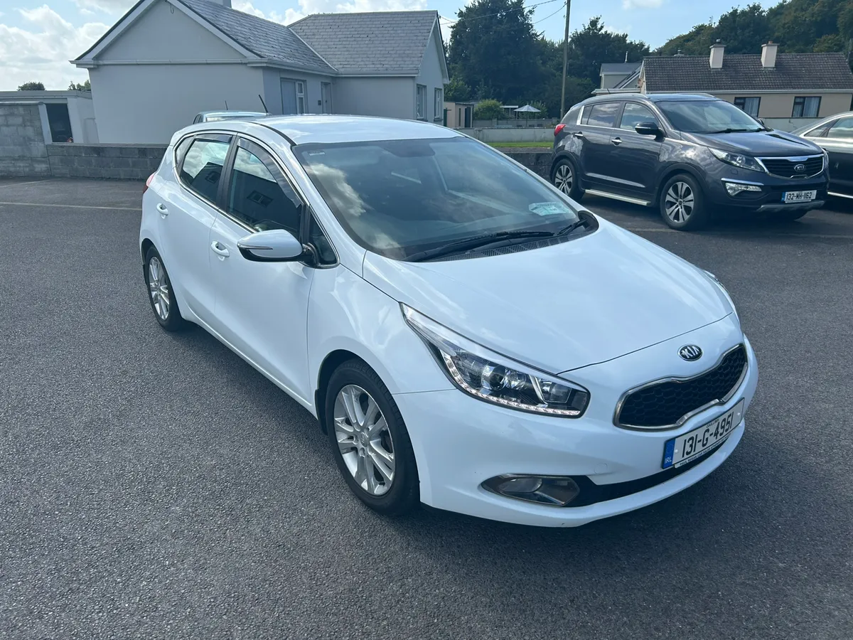 2013 Kia Ceed 1.4 Petrol - Image 1