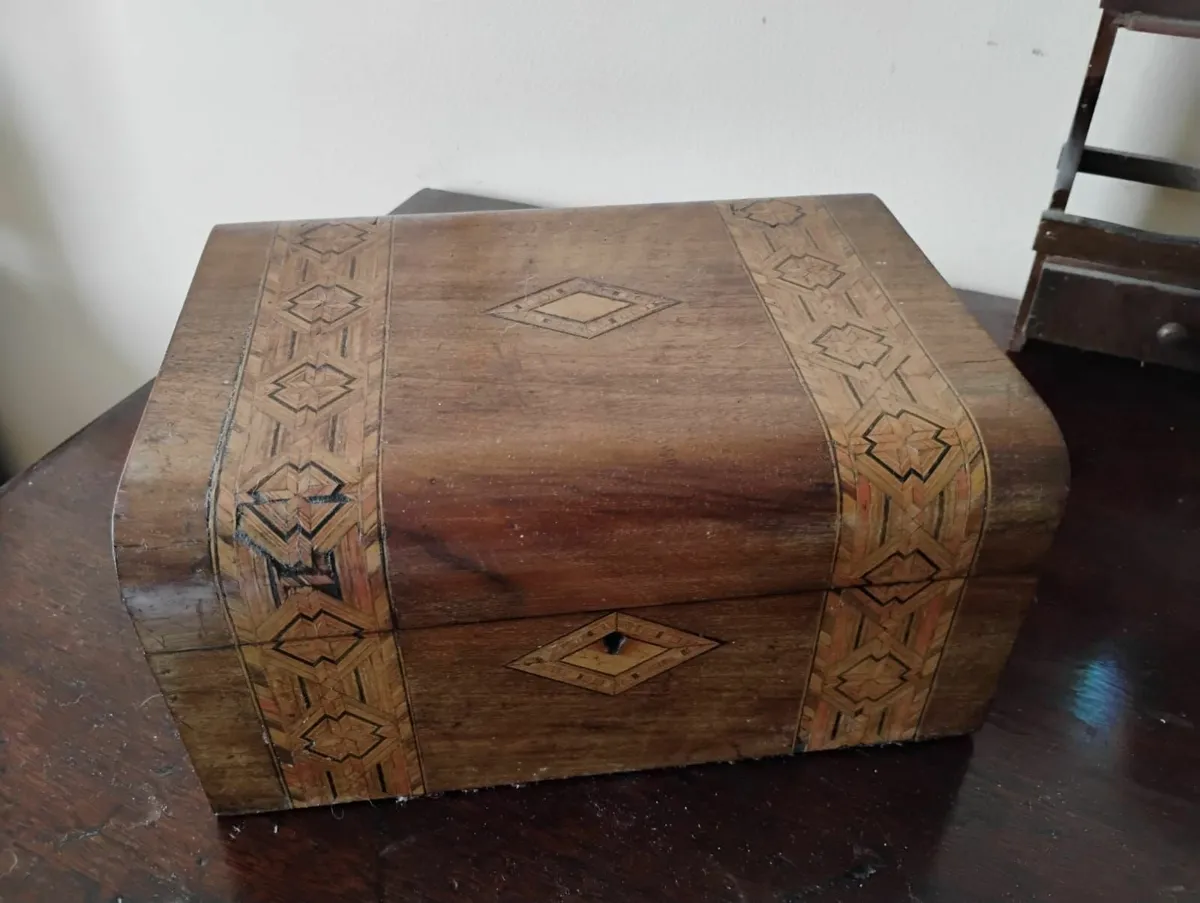 Inlay Wooden boxes - Image 1