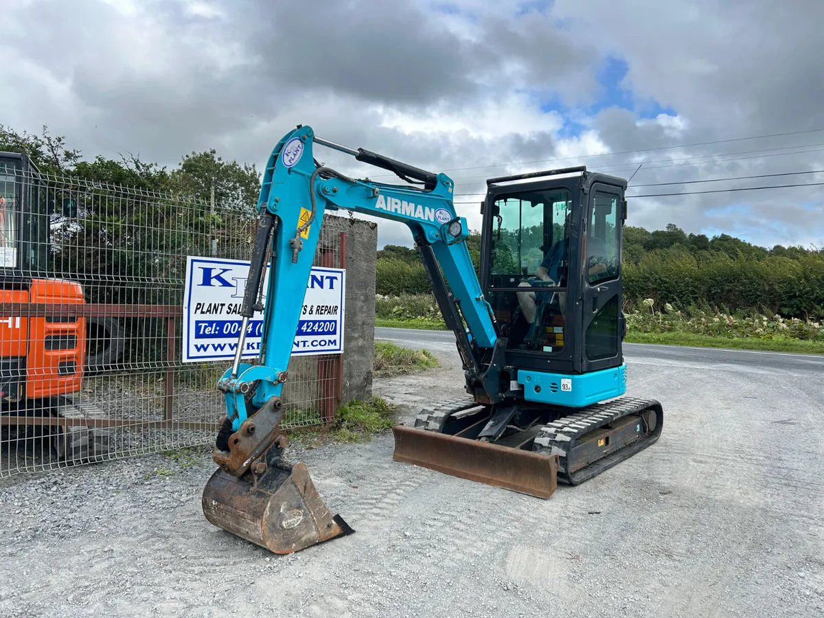 Airman Hitachi zx26U-6 Year 2021 - Image 1