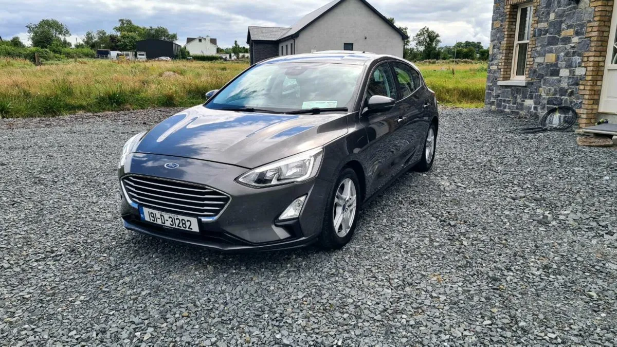 2019 ford focus 1.5 tdci very low mileage - Image 2