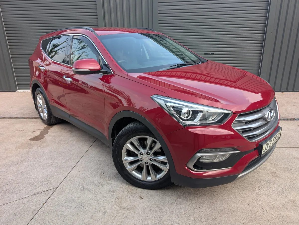 2016 Hyundai Santa Fe 2.0CRDI SE PREMIUM 7 SEATS - Image 2