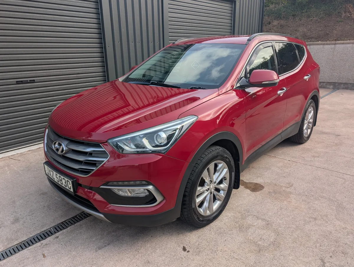 2016 Hyundai Santa Fe 2.0CRDI SE PREMIUM 7 SEATS - Image 3