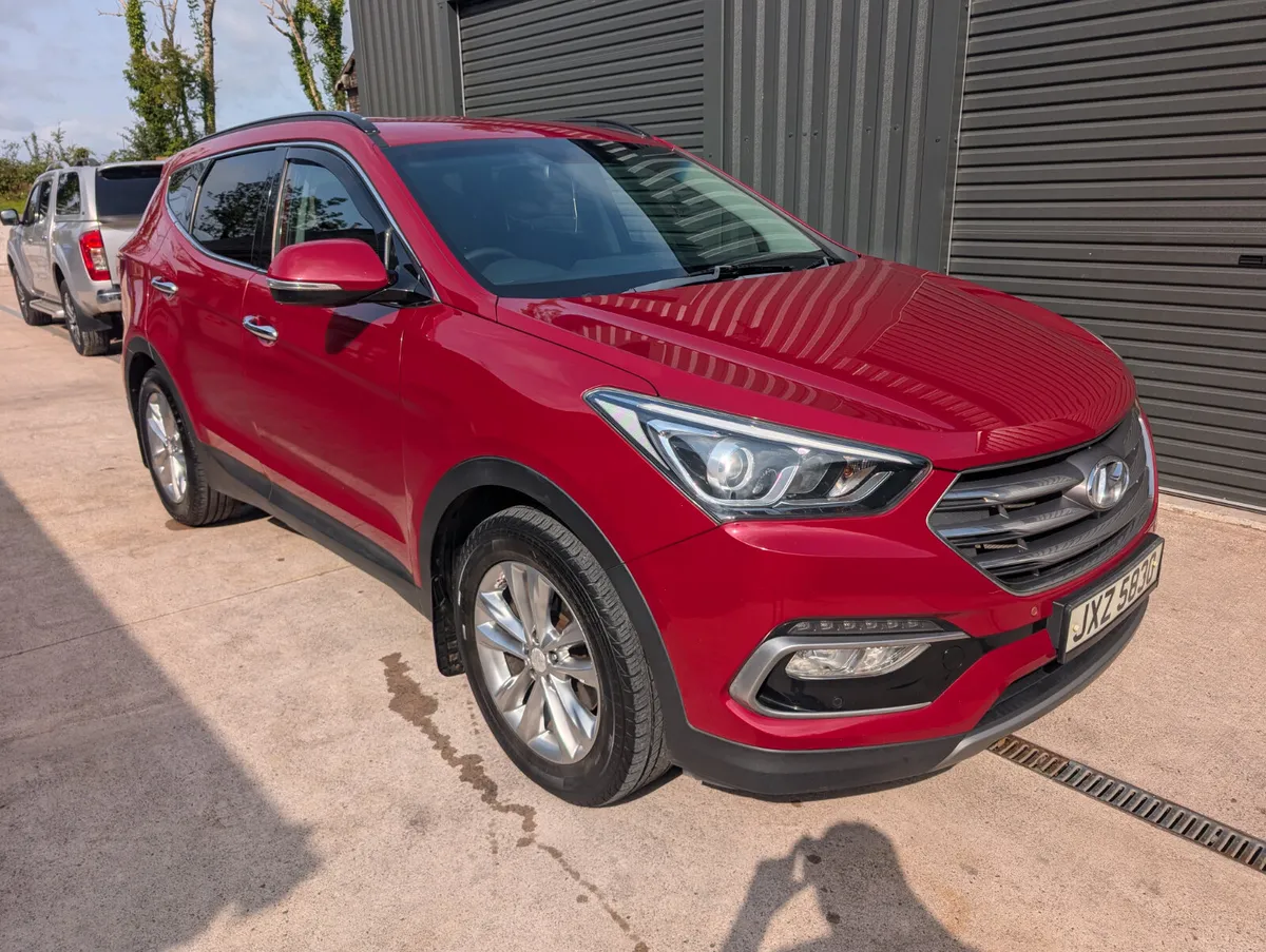 2016 Hyundai Santa Fe 2.0CRDI SE PREMIUM 7 SEATS - Image 4