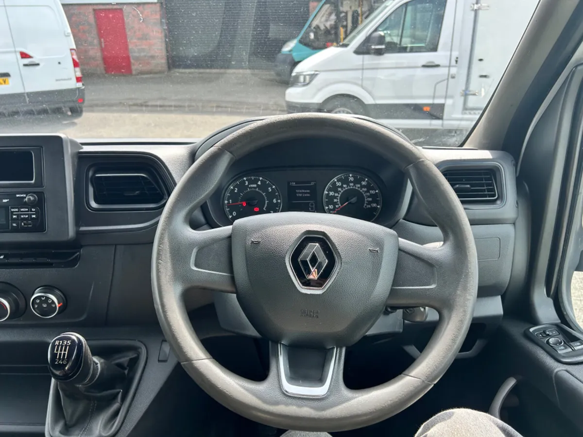 Renault Master 2020 - Image 3