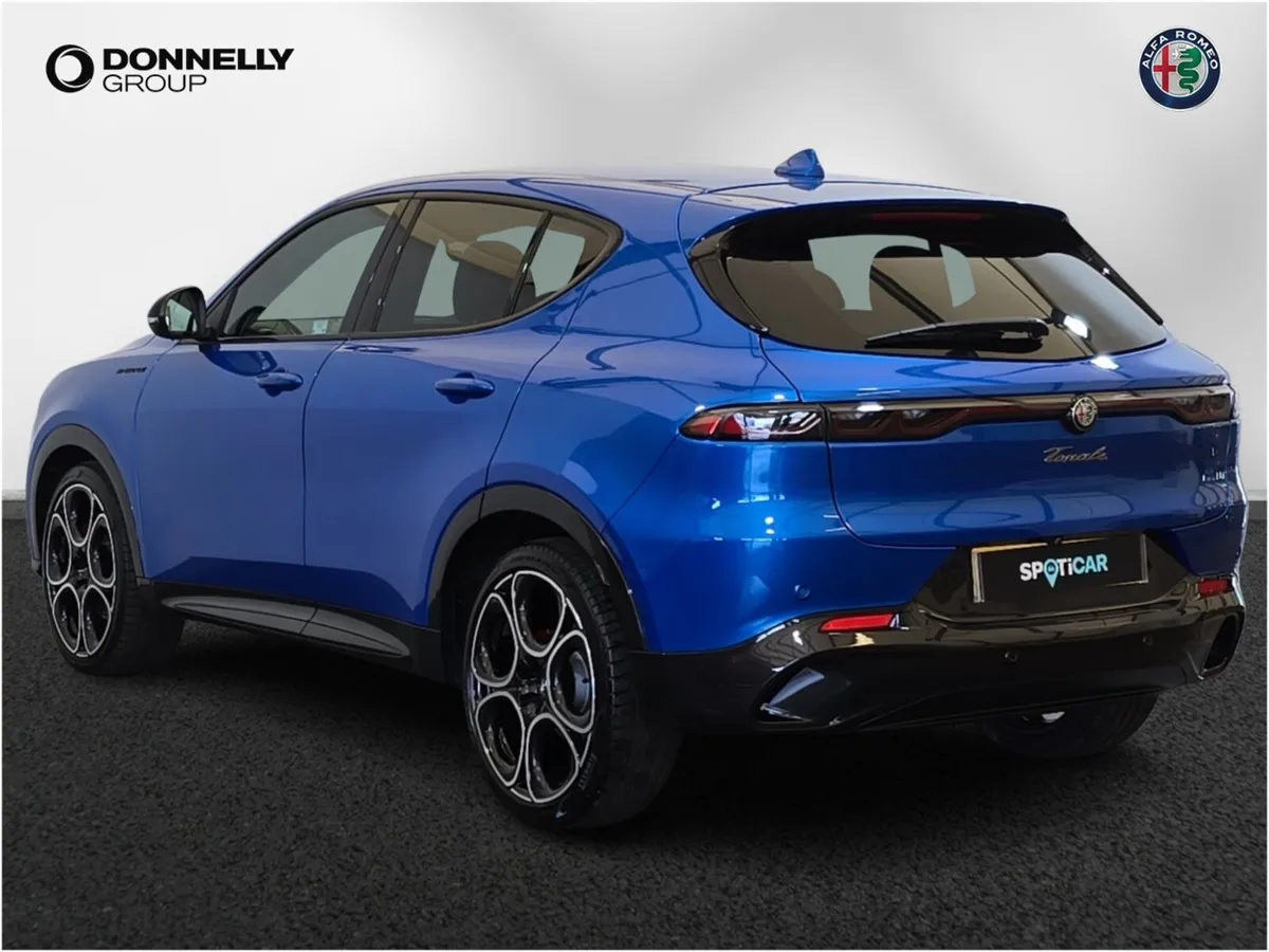 Alfa Romeo Tonale Hatchback Speciale - Image 2