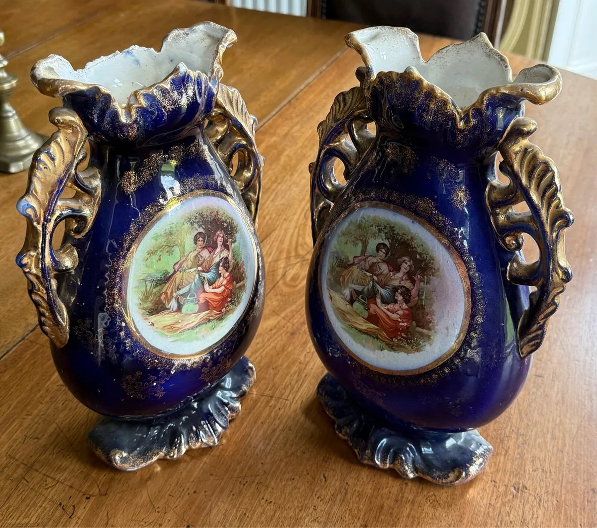 Set of 2 antique Austrian hand painted vases - Image 3