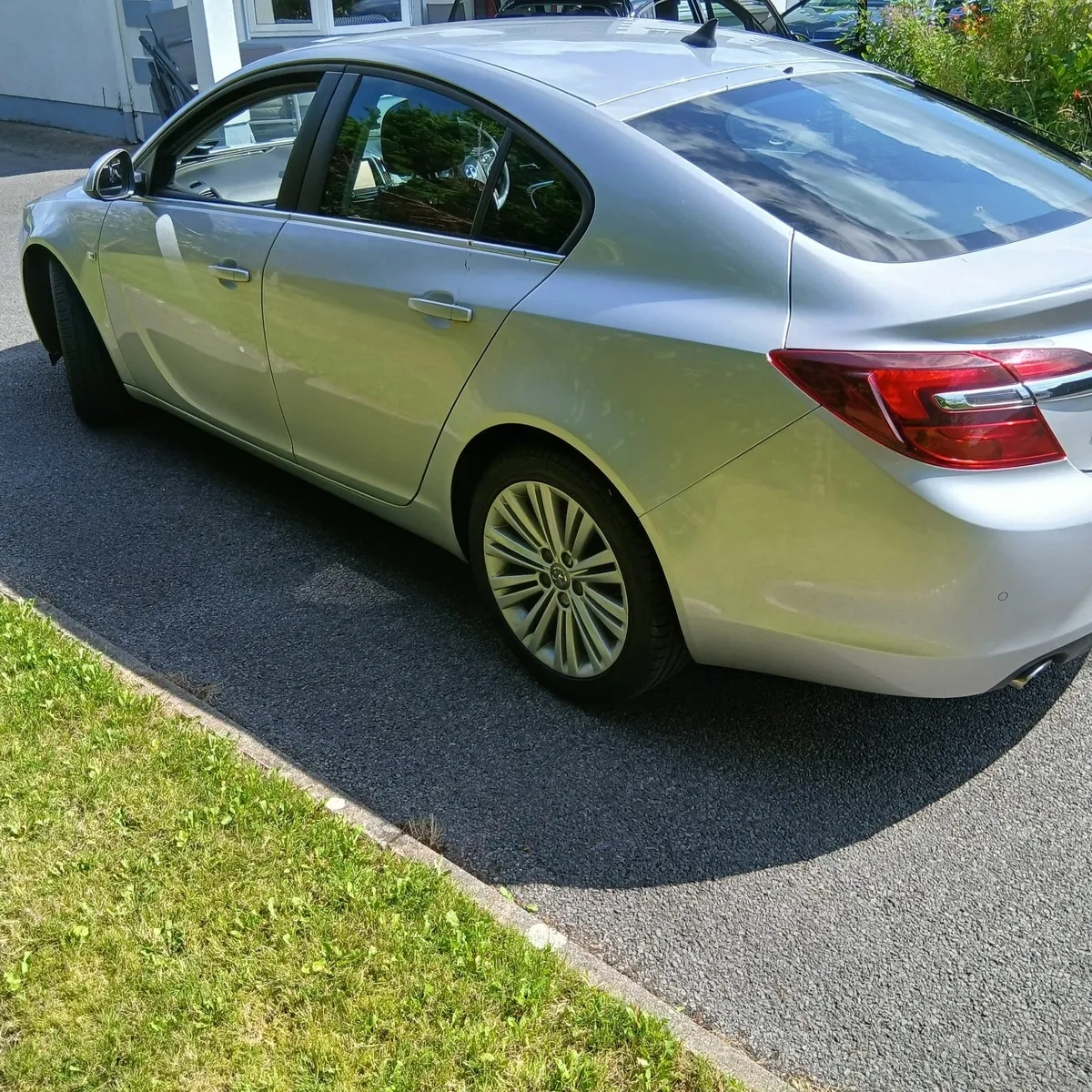 Vauxhall Insignia 2017 - Image 2
