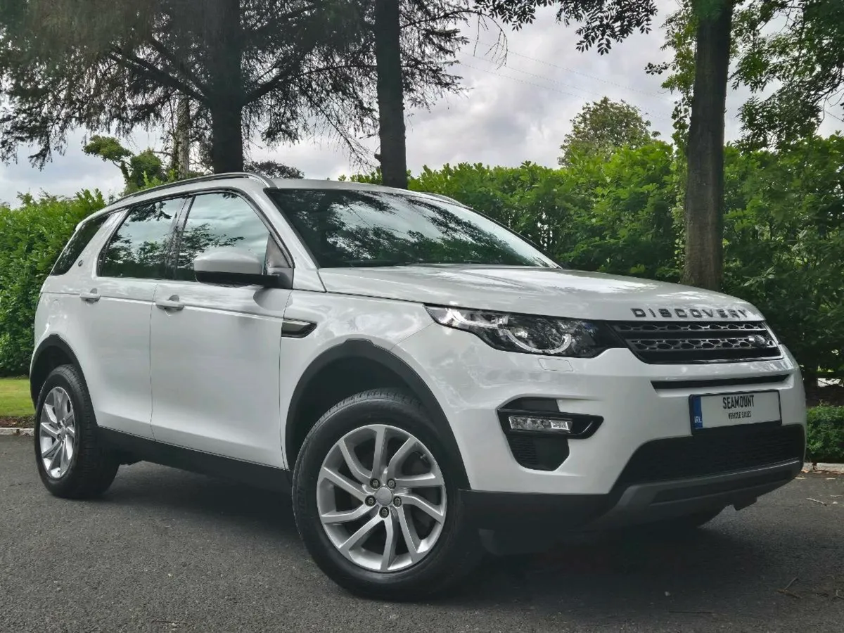 2017 Land Discovery Sport SE Auto 7 Seater - Image 1