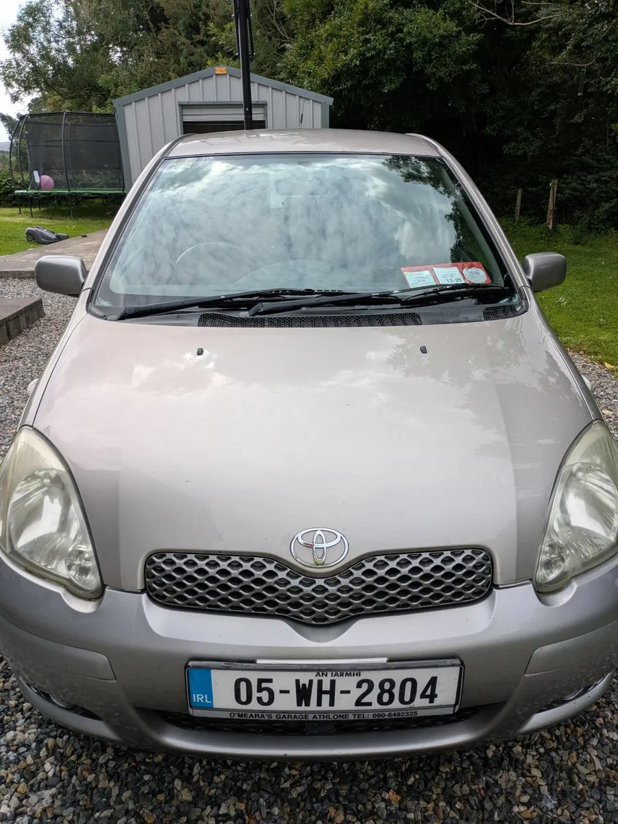 Toyota Yaris 2005 - Image 1
