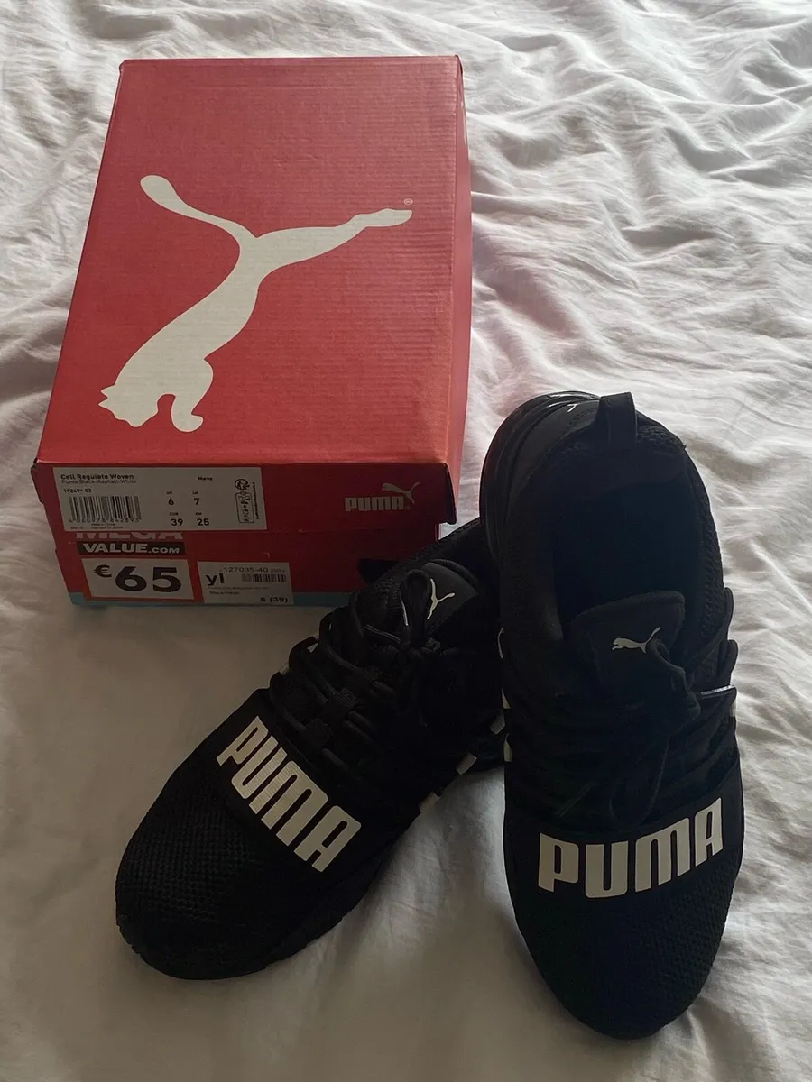 Ladies Puma trainers - Image 1